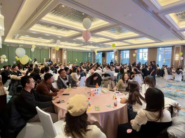 內蒙古錫林浩特市總工會職工交友系列活動吸引近500名青年職工參與