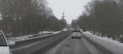 別光看雪景啦！雪天行車安全指南，速速收藏！