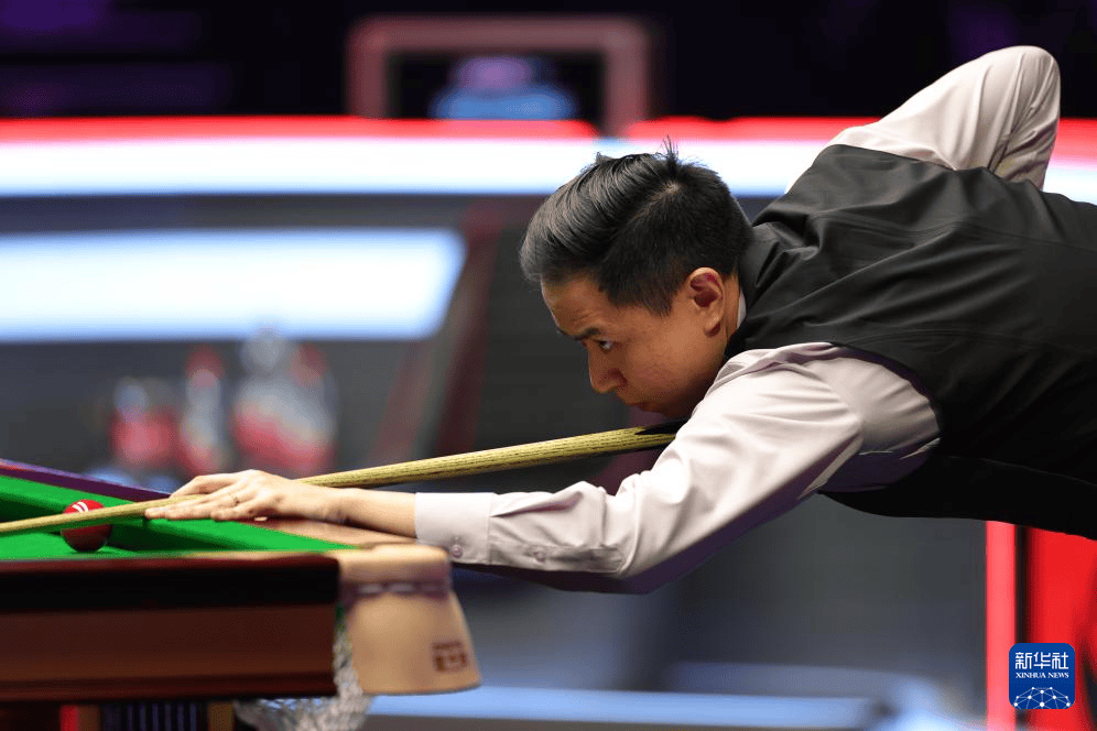 斯諾克大師賽-肖國棟吳宜澤晉級八強 四分之一決賽相遇