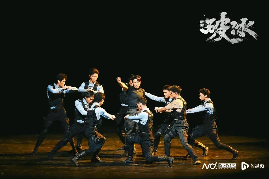 2025南都娛樂年鑑·戲劇篇：中國原創戲劇崛起的破壁之年