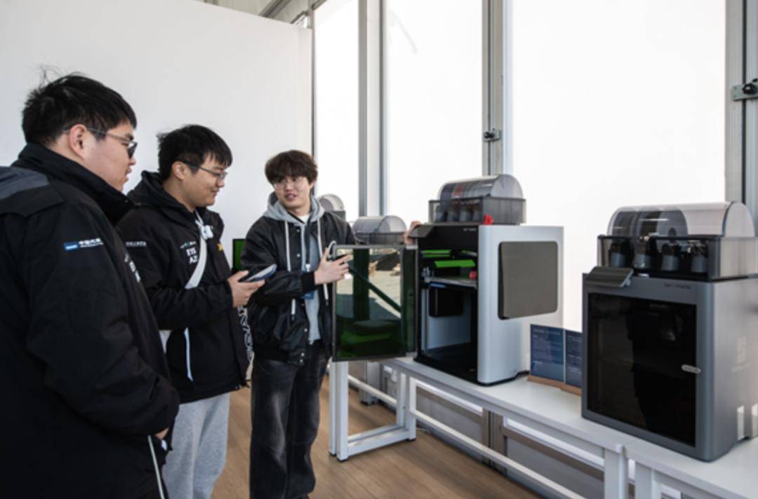 別再質疑玩社團的大學生有沒有前途